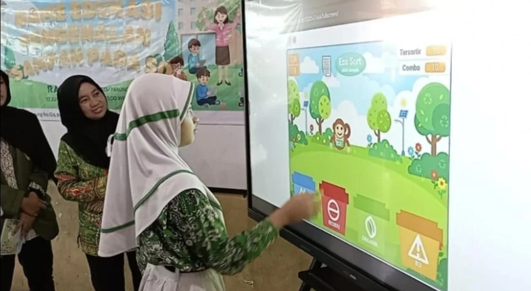 UPNVJ Edukasi Siswa SDN 01 Parung Lewat Game Digital